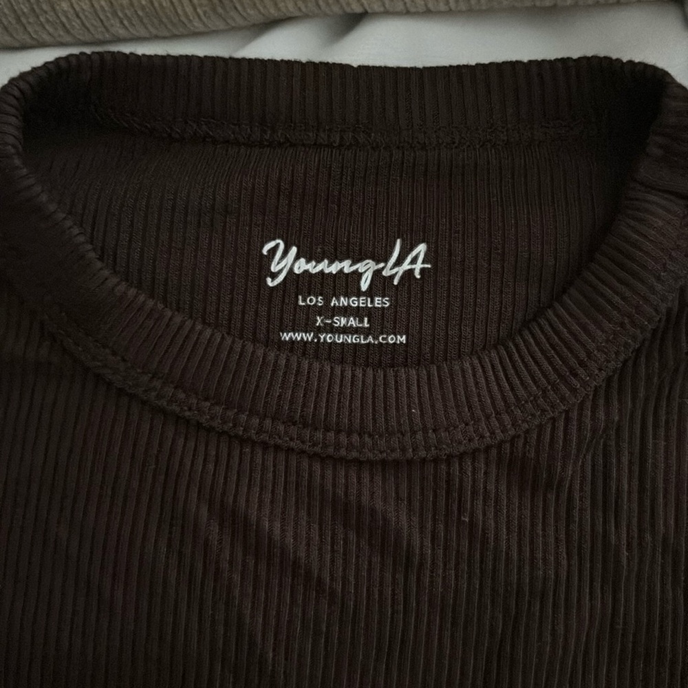 YOUNGLA FOR HER- XS brown cropped long sleeve.